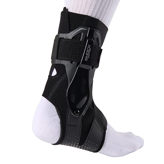 Shock Doctor L3 ZR Ankle Brace Right Black M