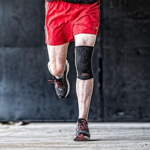 McDavid MD5213-01-32 HyperBlend Knee Sleeve w/Gel & Stay S