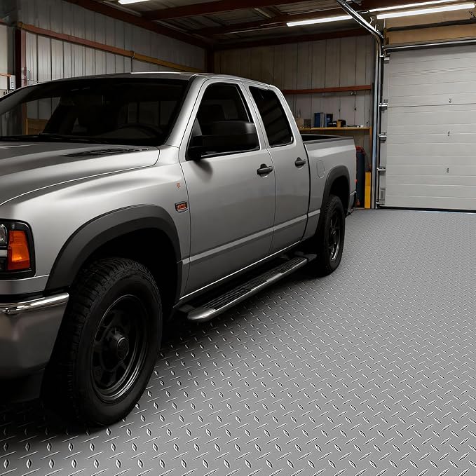 VEVOR Garage Floor Roll, 7.5 x 20 ft Garage Flooring Mat, 2.2 mm Thickened PVC Diamond Plate Floor Protector Mat with Double-Sided Tape, Non-Slip, Easy to Clean for Warehouse, Gyms,Silver Gray