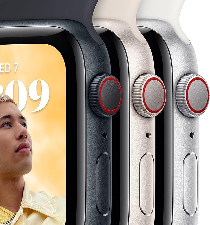 Apple Watch SE (2nd Gen) (GPS, 44mm) - Starlight Aluminum Case with Starlight Sport Band, S/M (Renewed)